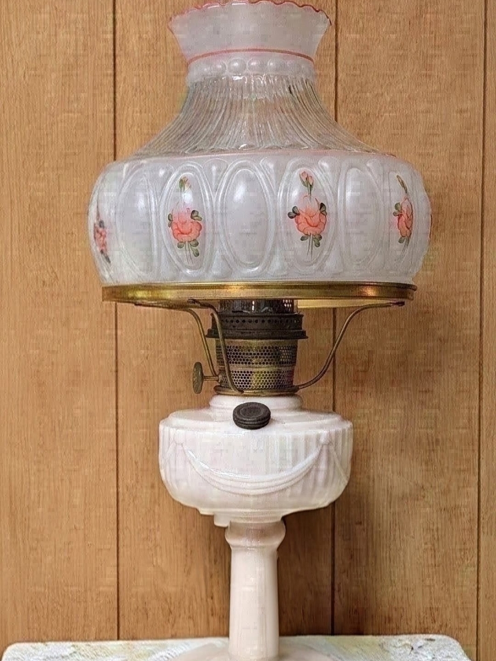 Fenton Lamp Imperial Shade and Aladdin Alacite Lincoln Drape Base